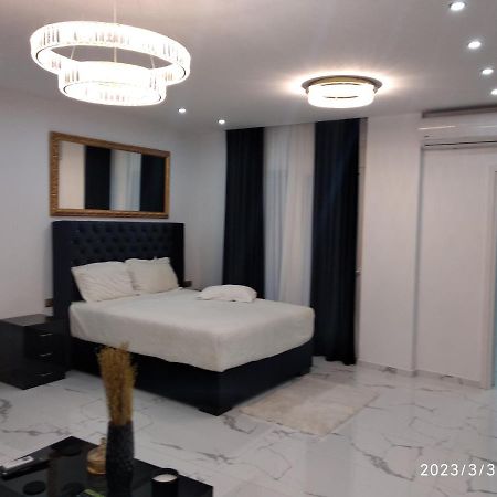 Despina'S Palace Apt Downtown Ираклион Экстерьер фото